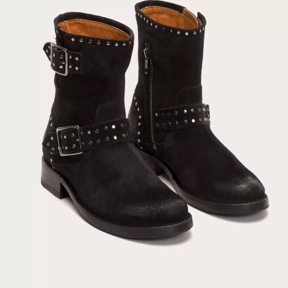 Frye Shoes - Frye Vicky Stud Engineer Boots Sz 8.5